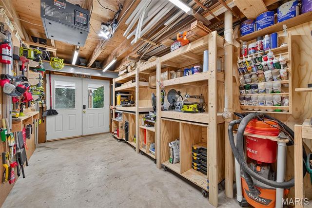 7 Stansbury Way, St Peters, MO 63376