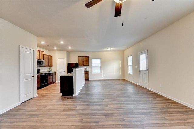 811 Independence Avenue, Pendergrass, GA 30567