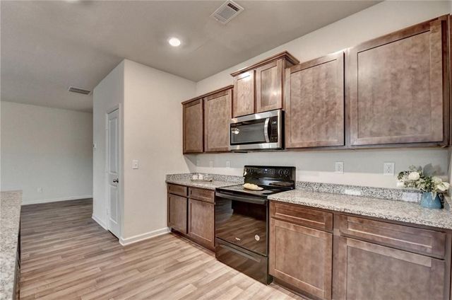 811 Independence Avenue, Pendergrass, GA 30567