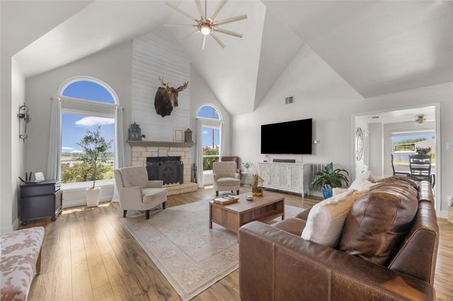 1283 Rattlesnake TRL, Burnet, TX 78611