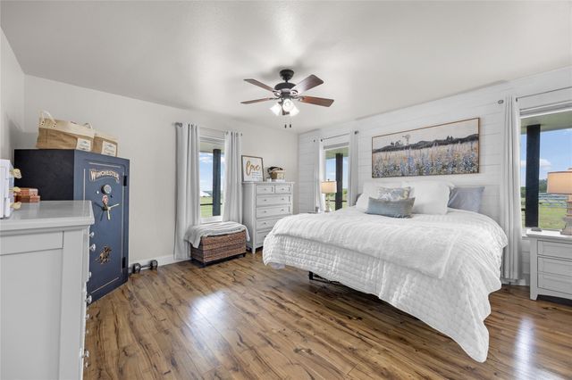 1283 Rattlesnake TRL, Burnet, TX 78611