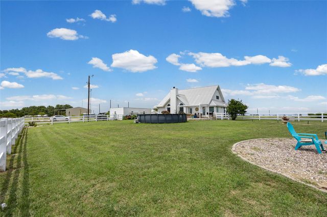 1283 Rattlesnake TRL, Burnet, TX 78611