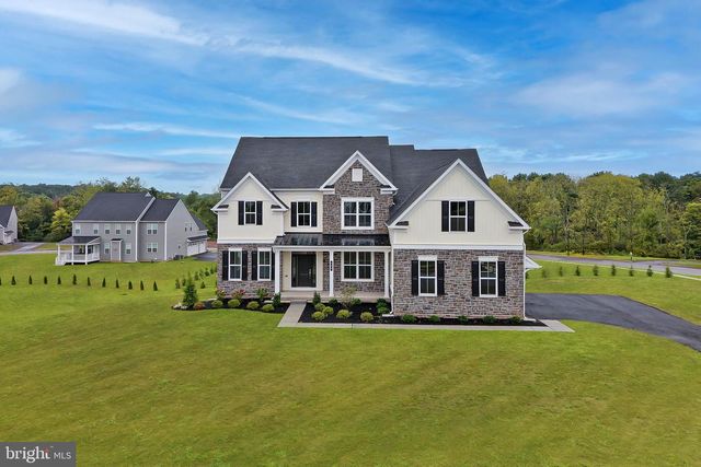 409 LONGVIEW DR, Collegeville, PA 19426