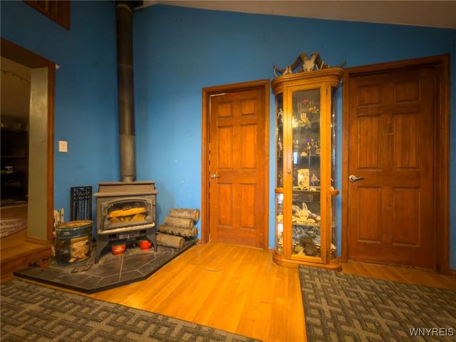 5527 East Creek Road, Wales, NY 14139