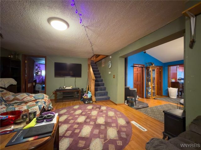 5527 East Creek Road, Wales, NY 14139