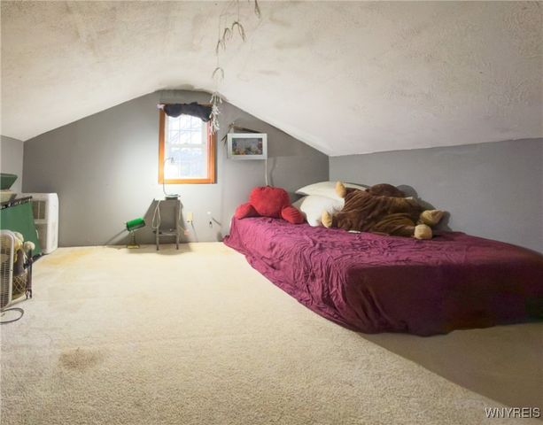 5527 East Creek Road, Wales, NY 14139