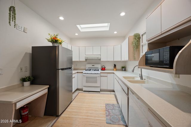 654 W GURLEY Street, Prescott, AZ 86305