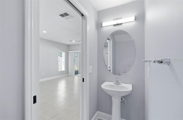 20402 NEEDLETREE DRIVE, Tampa, FL 33647