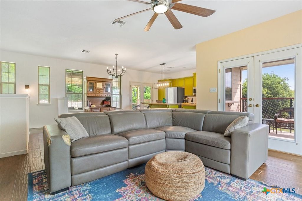 Image 10 of property listing at 1501 Port Drive, Harker Heights, TX 76548