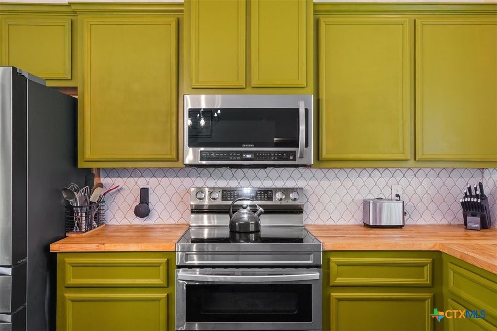 Image 13 of property listing at 1501 Port Drive, Harker Heights, TX 76548