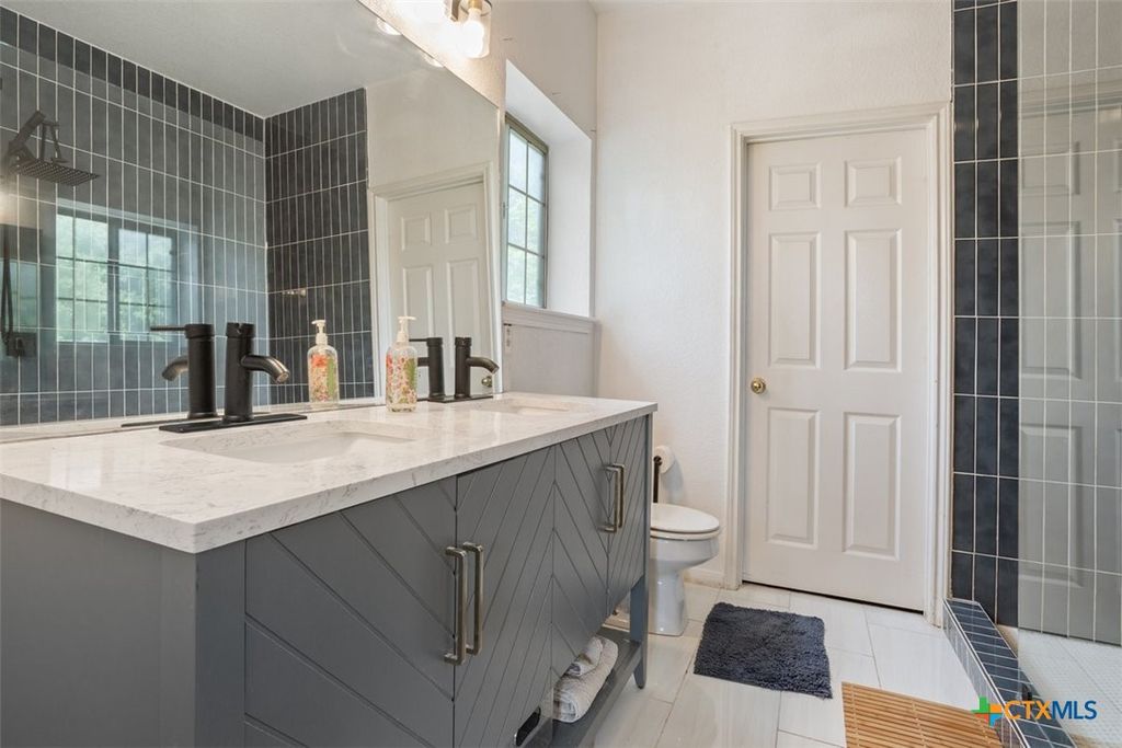 Image 20 of property listing at 1501 Port Drive, Harker Heights, TX 76548