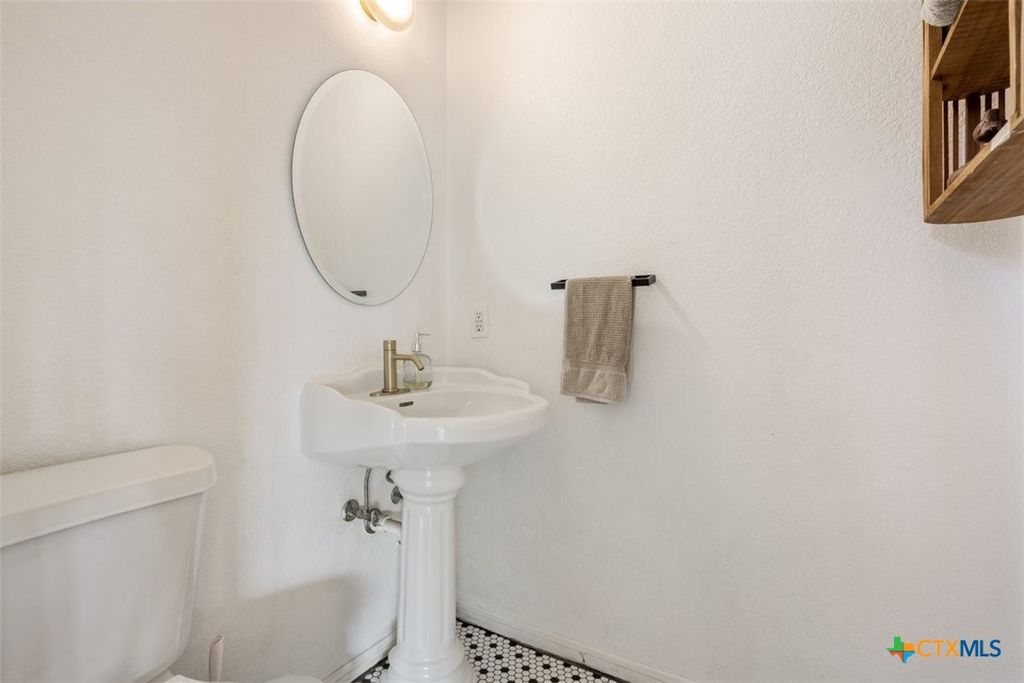 Image 23 of property listing at 1501 Port Drive, Harker Heights, TX 76548
