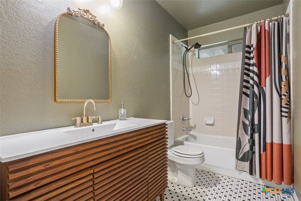 Image 26 of property listing at 1501 Port Drive, Harker Heights, TX 76548