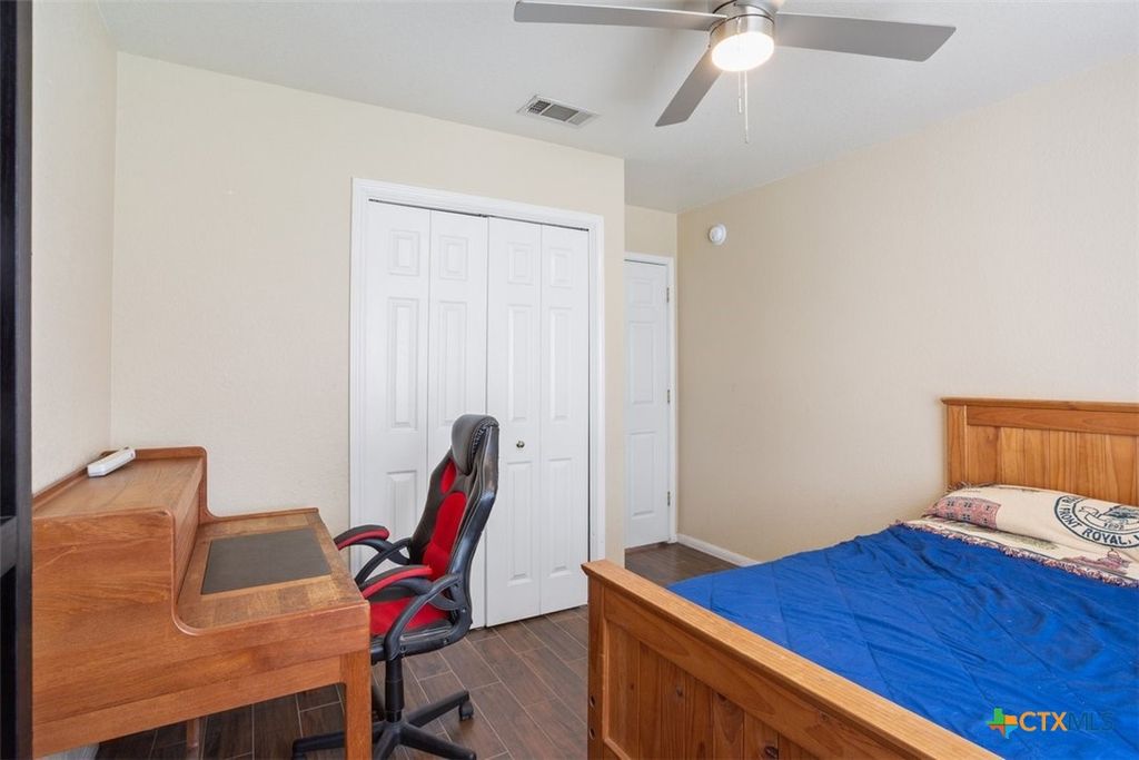 Image 27 of property listing at 1501 Port Drive, Harker Heights, TX 76548