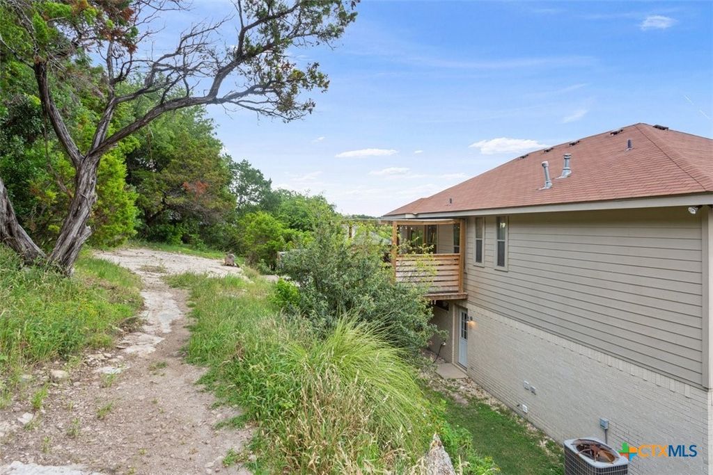 Image 39 of property listing at 1501 Port Drive, Harker Heights, TX 76548