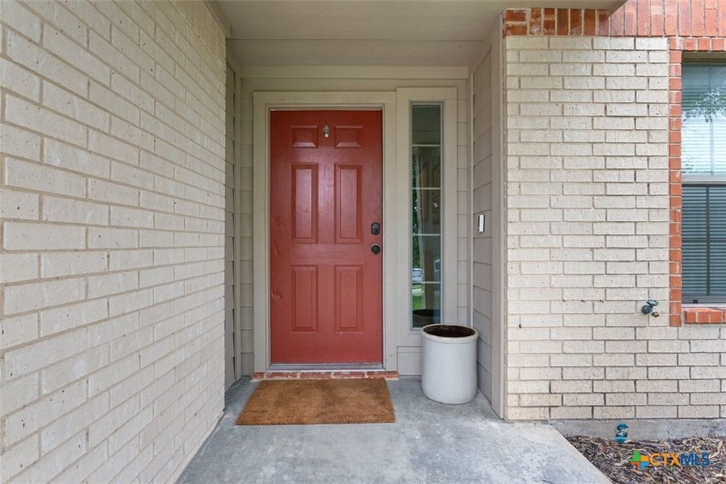 Image 5 of property listing at 1501 Port Drive, Harker Heights, TX 76548