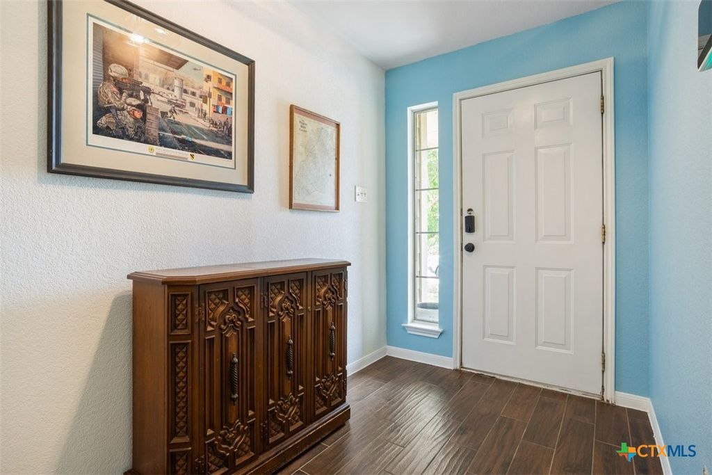 Image 6 of property listing at 1501 Port Drive, Harker Heights, TX 76548