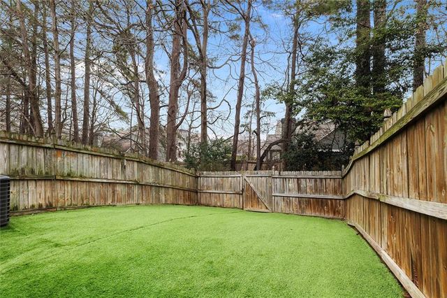 1757 Stanwood NW Drive, Kennesaw, GA 30152