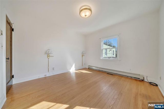 431 Van Renssalaer Court, Ridgefield, NJ 07657