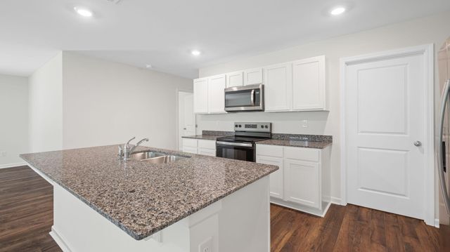 271 Quarter Street, Rossville, GA 30741