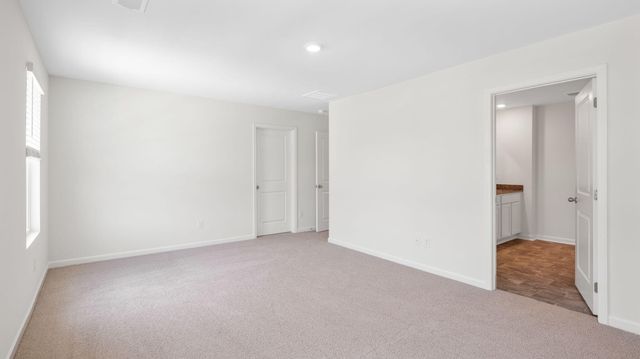 271 Quarter Street, Rossville, GA 30741