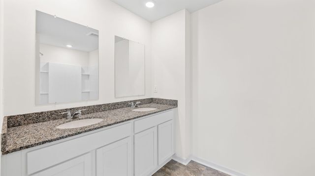 271 Quarter Street, Rossville, GA 30741
