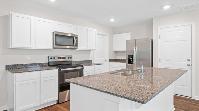 271 Quarter Street, Rossville, GA 30741