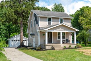 1474 S Central Drive, Beavercreek, OH 45432