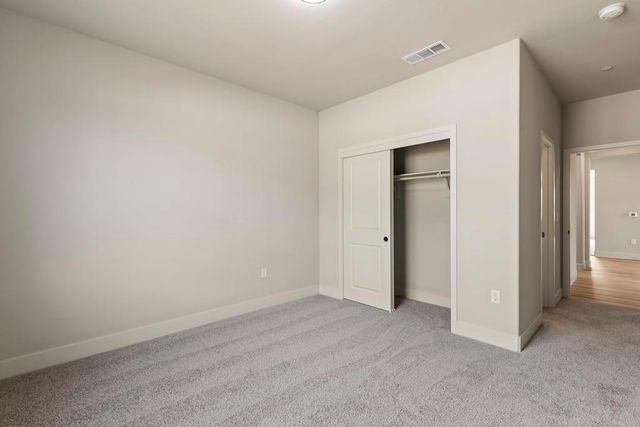 1898 Kenneth Way, Yuba City, CA 95993