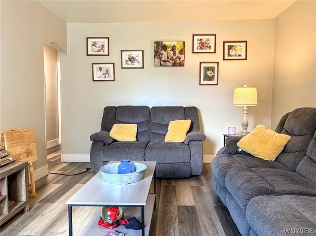 2163 North Avenue, Niagara Falls, NY 14305