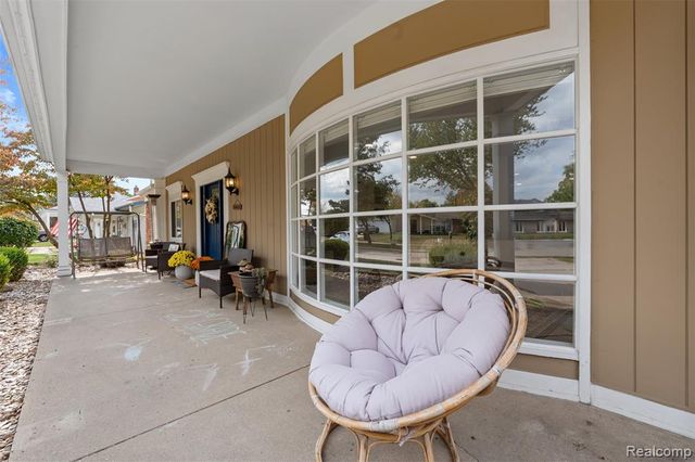 35259 Hatherly Place, Sterling Heights, MI 48310