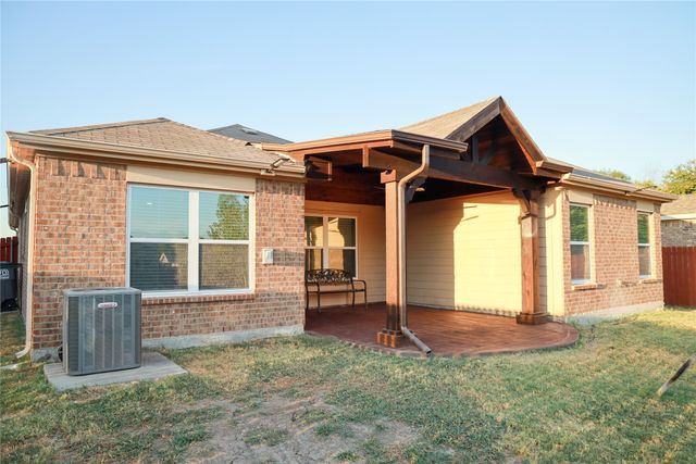 1427 Englemann Drive, Princeton, TX 75407