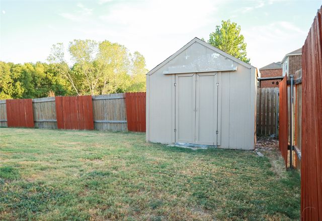 1427 Englemann Drive, Princeton, TX 75407