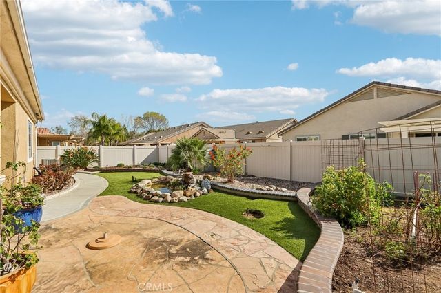 5587 Paseo Famosa, Hemet, CA 92545