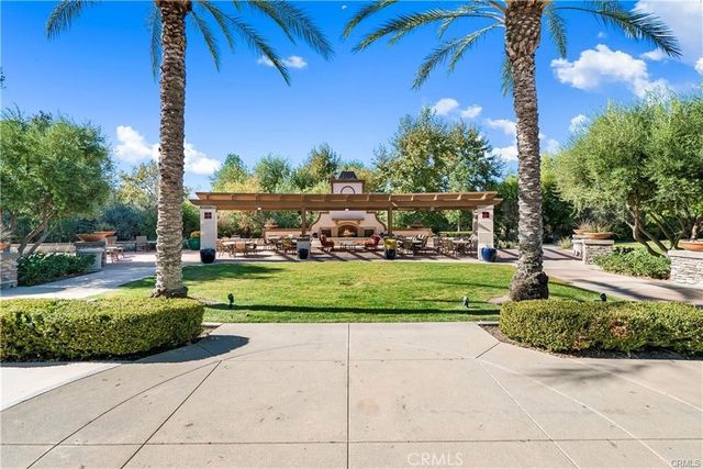 5587 Paseo Famosa, Hemet, CA 92545