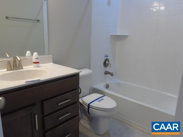 3435 MONTEREY DR, Harrisonburg, VA 22801