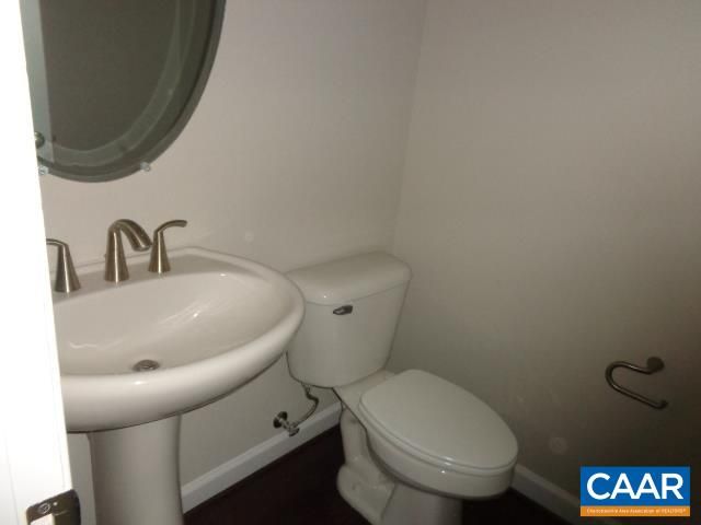 3435 MONTEREY DR, Harrisonburg, VA 22801