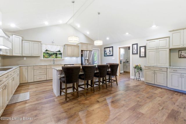 112 Nita Dr, Bardstown, KY 40004