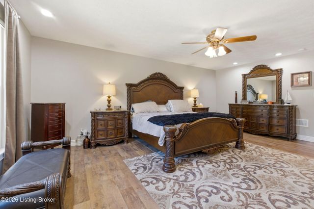 112 Nita Dr, Bardstown, KY 40004