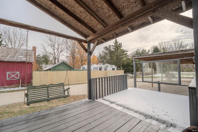 8605 W ST RD 26, Rossville, IN 46065