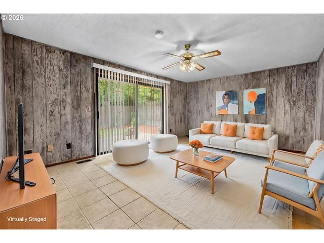 7245 Sw LESLIE St, Portland, OR 97223