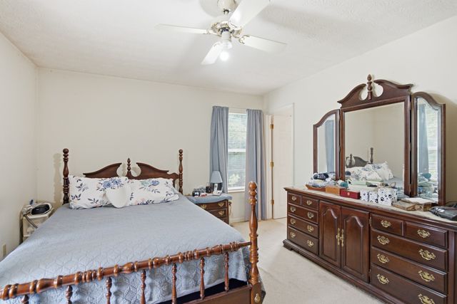 619 Abbott Ln, Knoxville, TN 37923