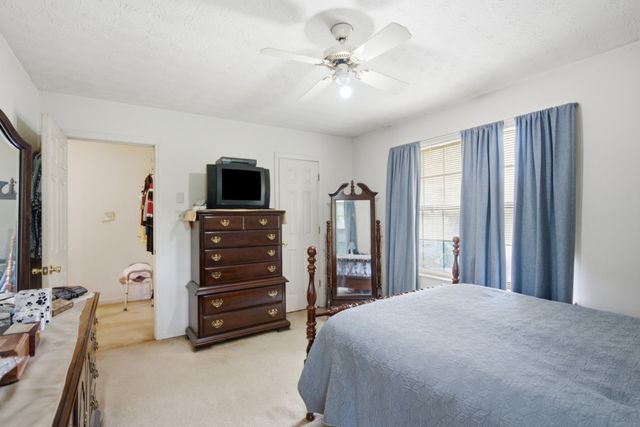 619 Abbott Ln, Knoxville, TN 37923