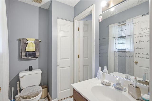 619 Abbott Ln, Knoxville, TN 37923