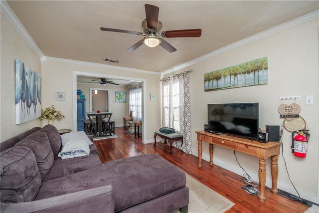 341 Oleander Ave, Corpus Christi, TX 78404