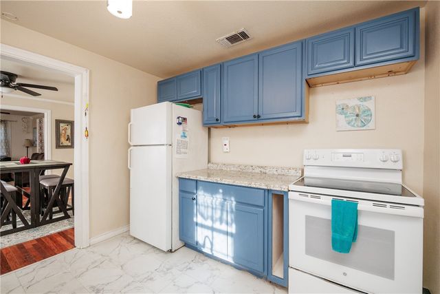 341 Oleander Ave, Corpus Christi, TX 78404