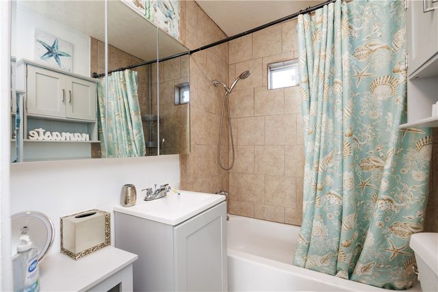 341 Oleander Ave, Corpus Christi, TX 78404