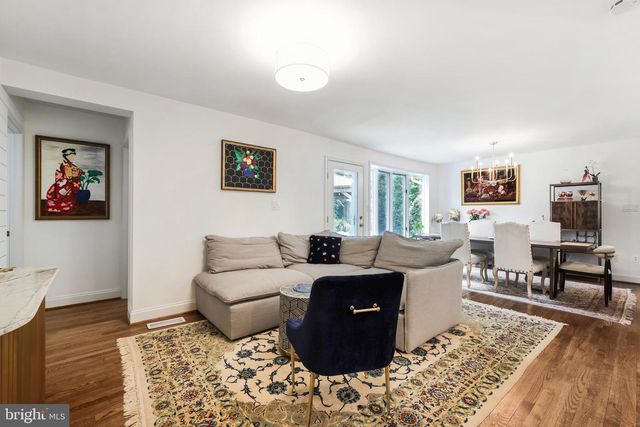 11214 DEWEY RD, Kensington, MD 20895