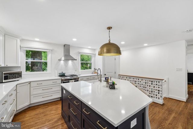 11214 DEWEY RD, Kensington, MD 20895