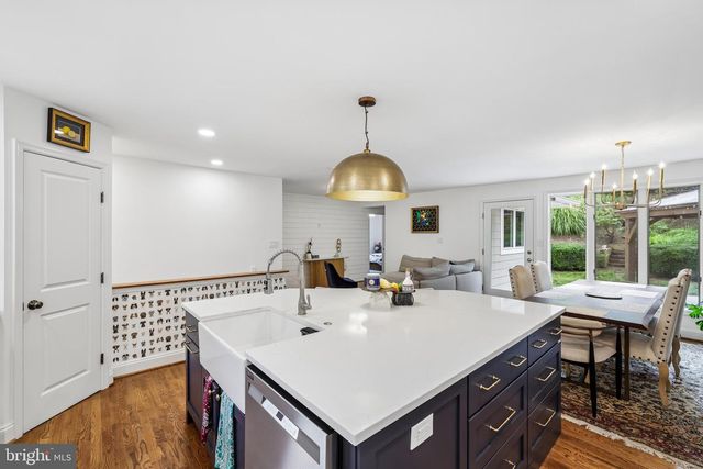 11214 DEWEY RD, Kensington, MD 20895